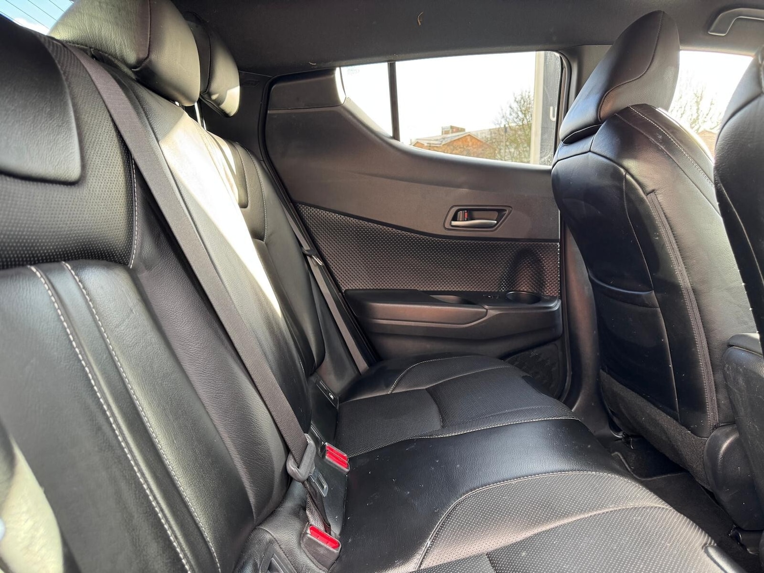 Used Toyota C-HR 2018 for sale - 77235501: Photo 21