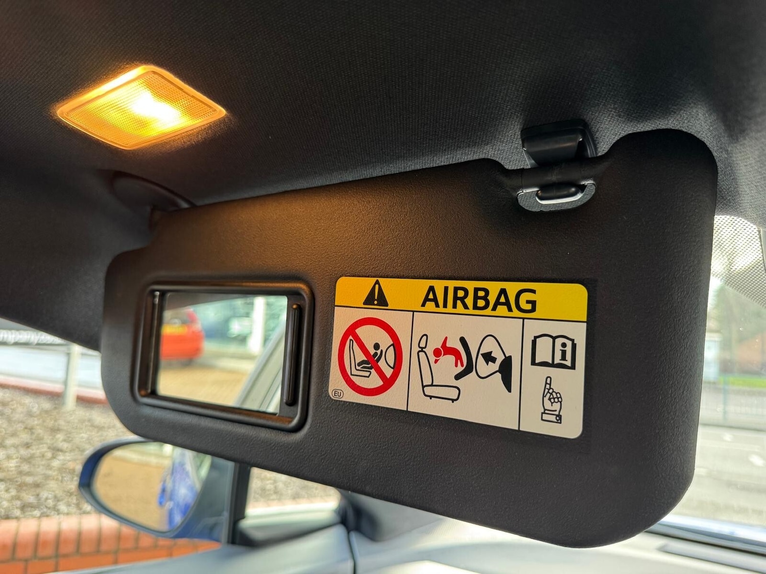 Used Toyota C-HR 2018 for sale - 77235501: Photo 38