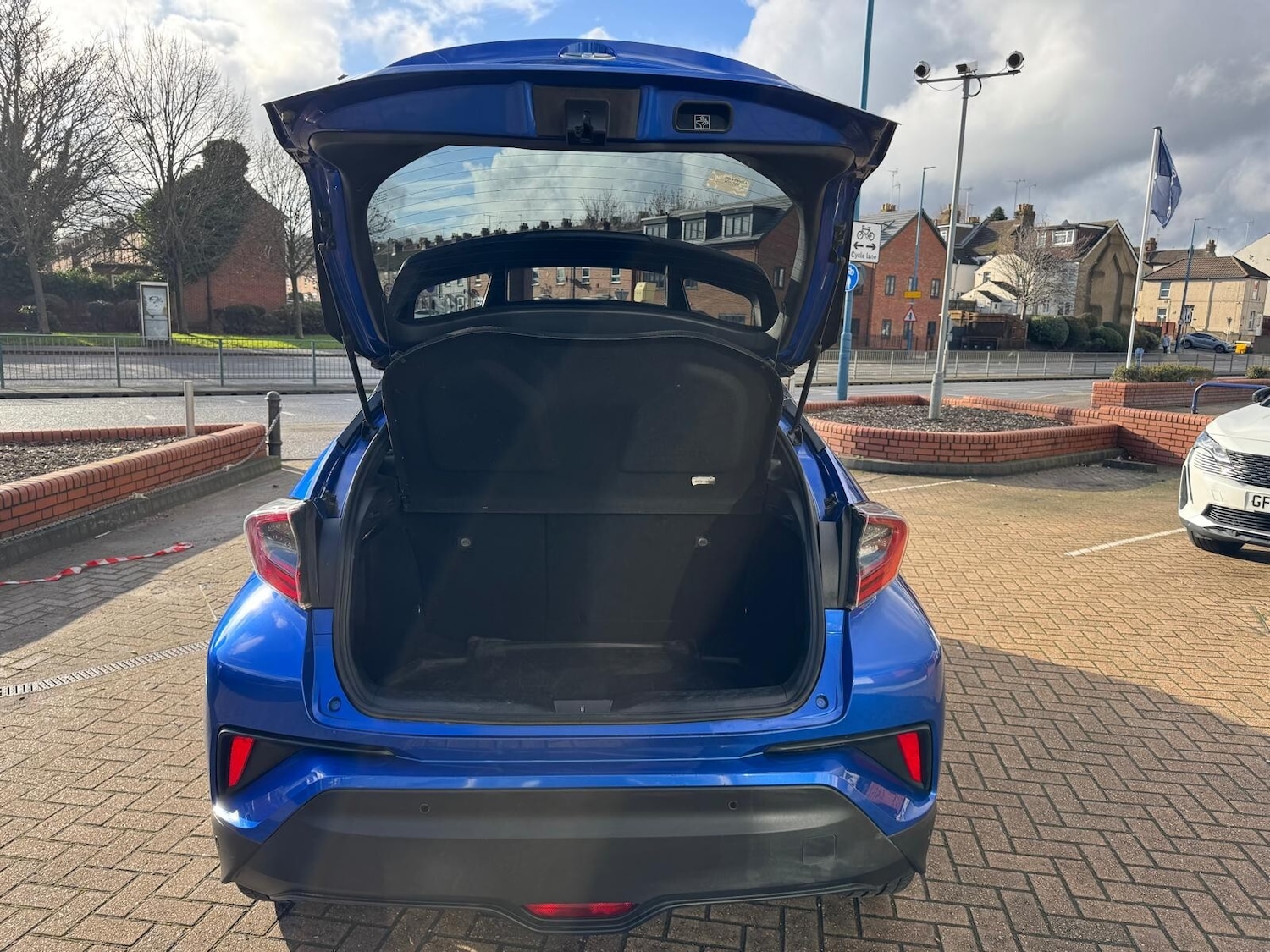 Used Toyota C-HR 2018 for sale - 77235501: Photo 5