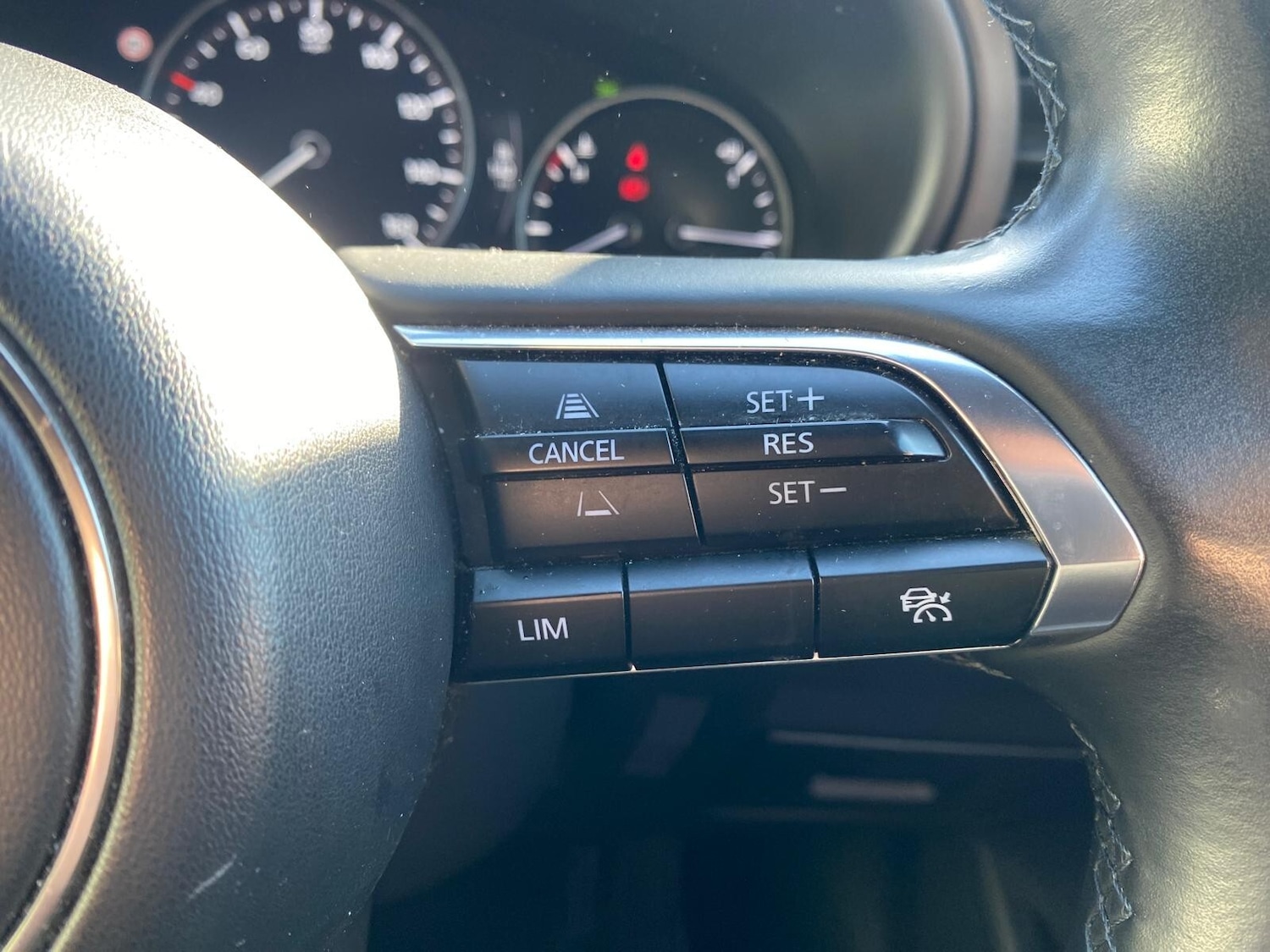 Used Mazda Mazda3 2024 for sale - 77762793: Photo 32