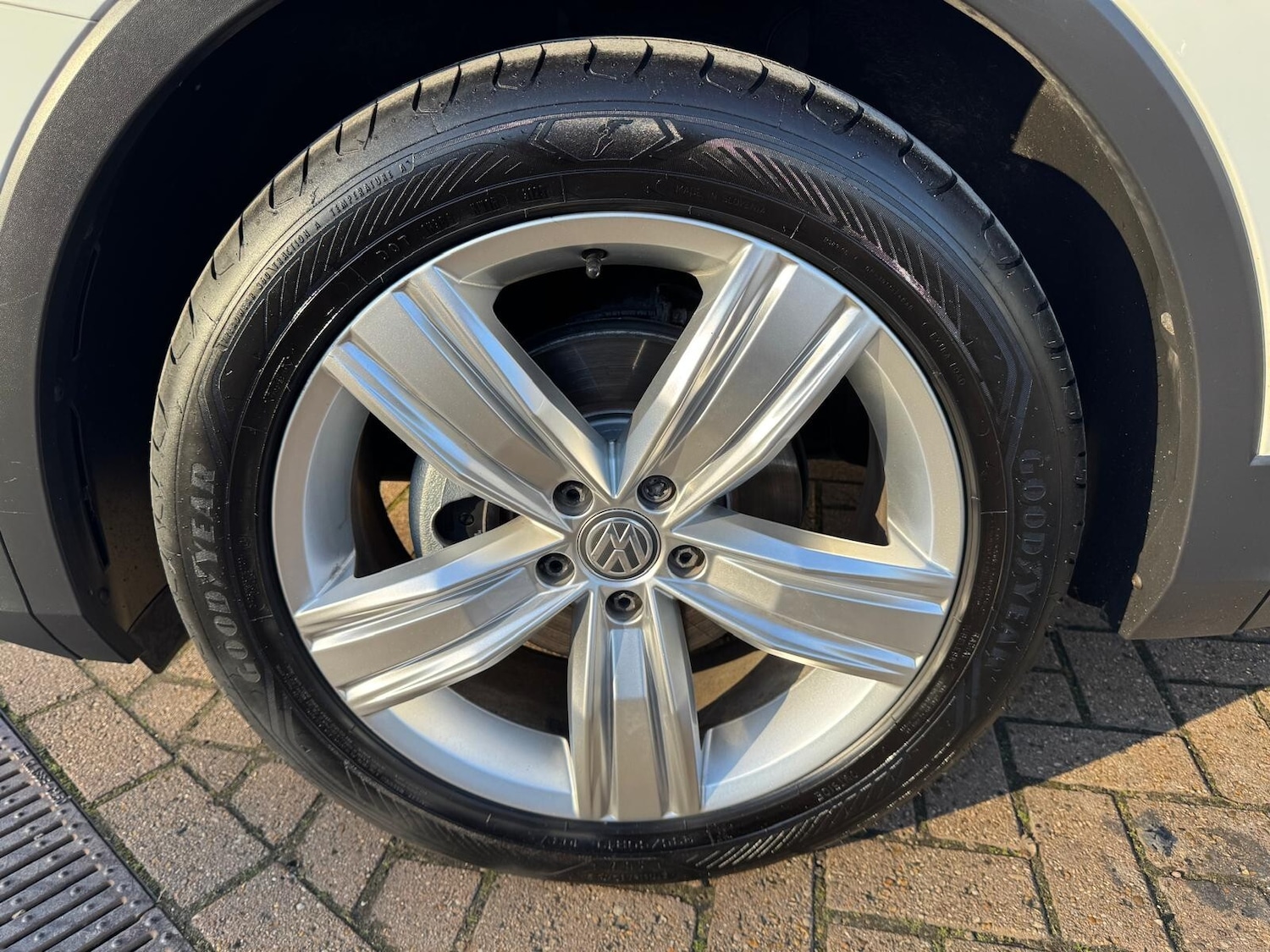 Used Volkswagen Tiguan 2020 for sale - 77067847: Photo 17