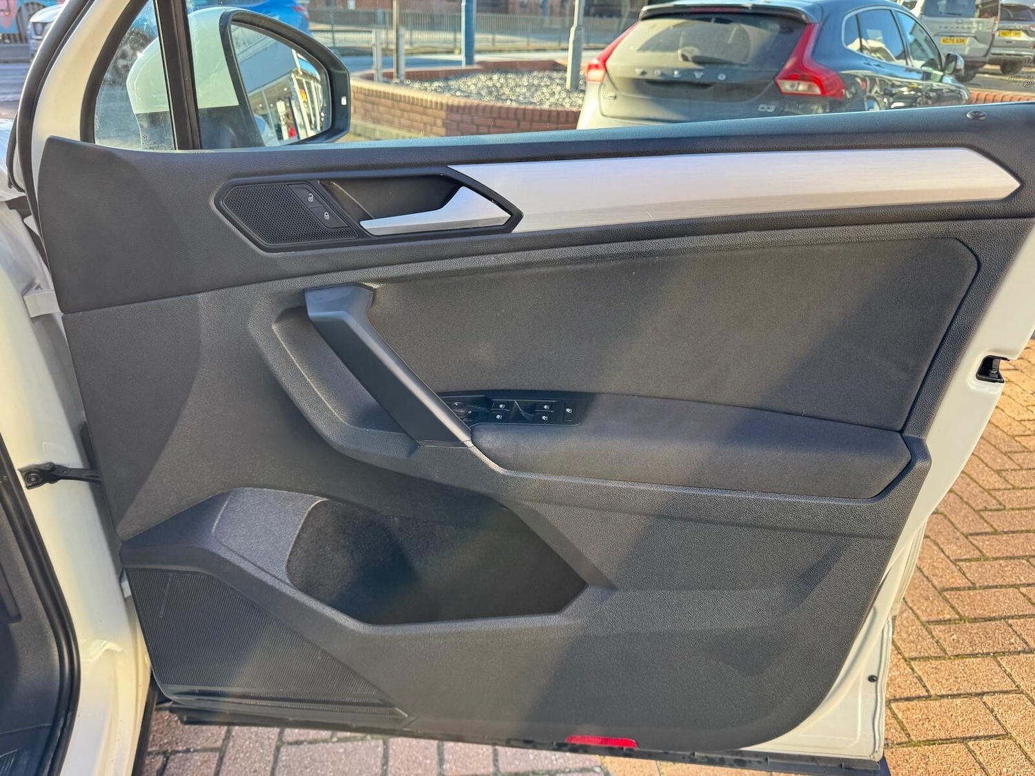 Used Volkswagen Tiguan 2020 for sale - 77067847: Photo 22