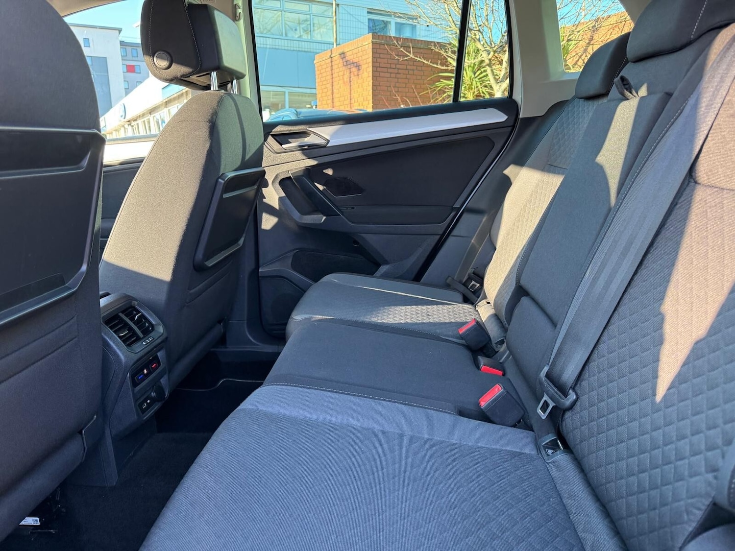 Used Volkswagen Tiguan 2020 for sale - 77067847: Photo 26