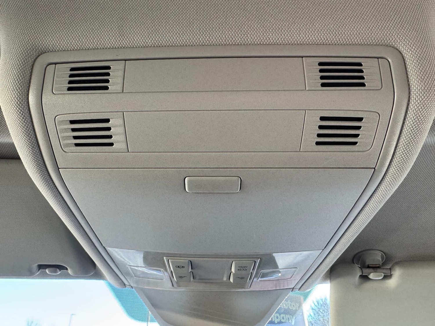 Used Volkswagen Tiguan 2020 for sale - 77067847: Photo 42