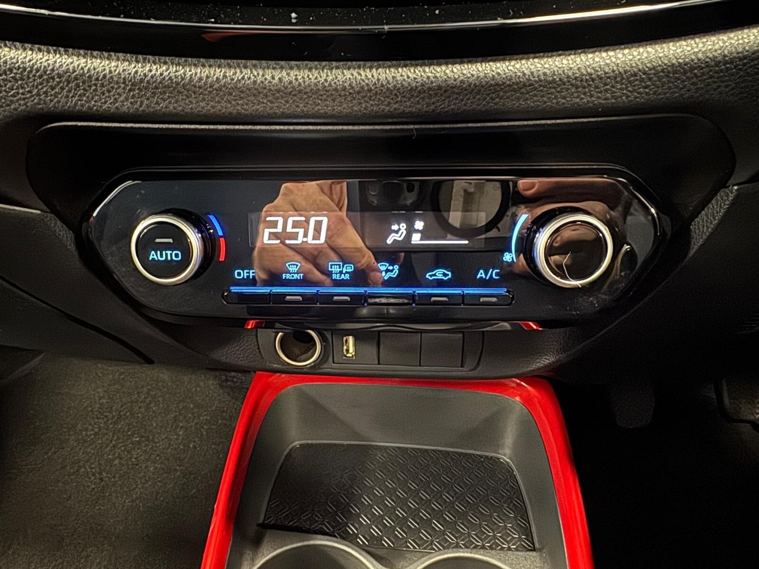 Used Toyota Aygo X 2023 for sale - 77461780: Photo 37