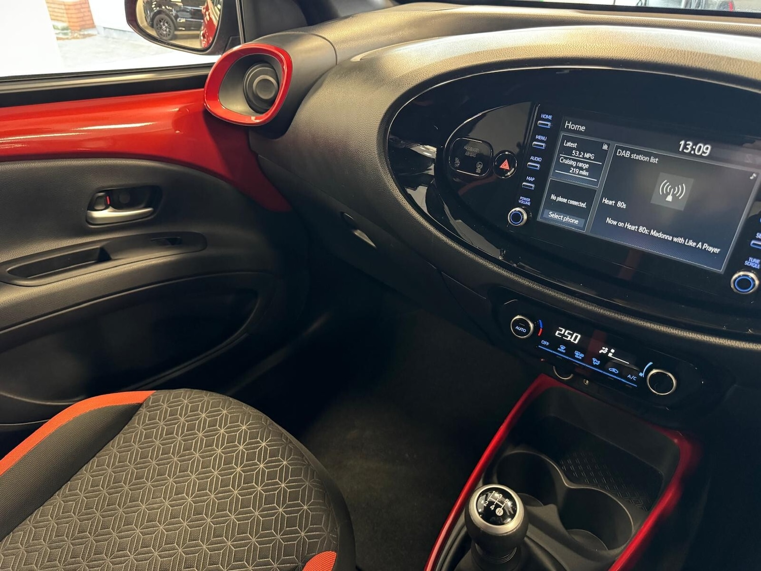 Used Toyota Aygo X 2023 for sale - 77461780: Photo 39