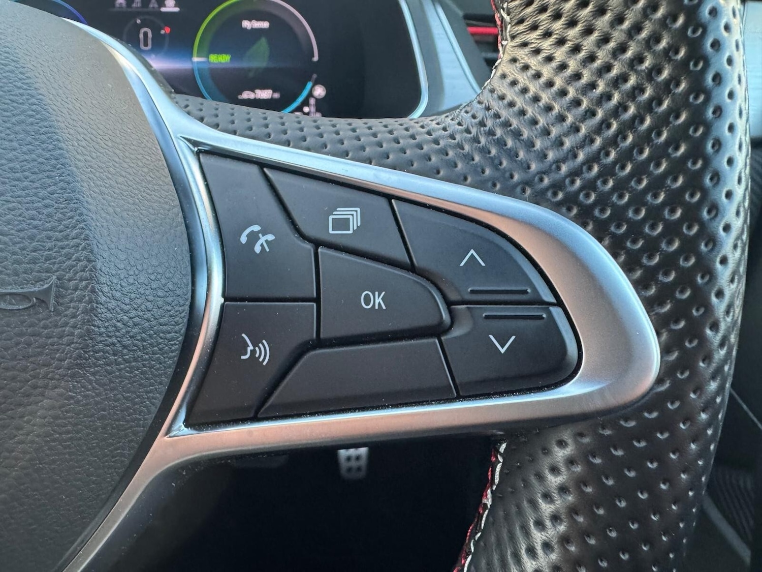 Used Renault Captur 2022 for sale - 77013089: Photo 31