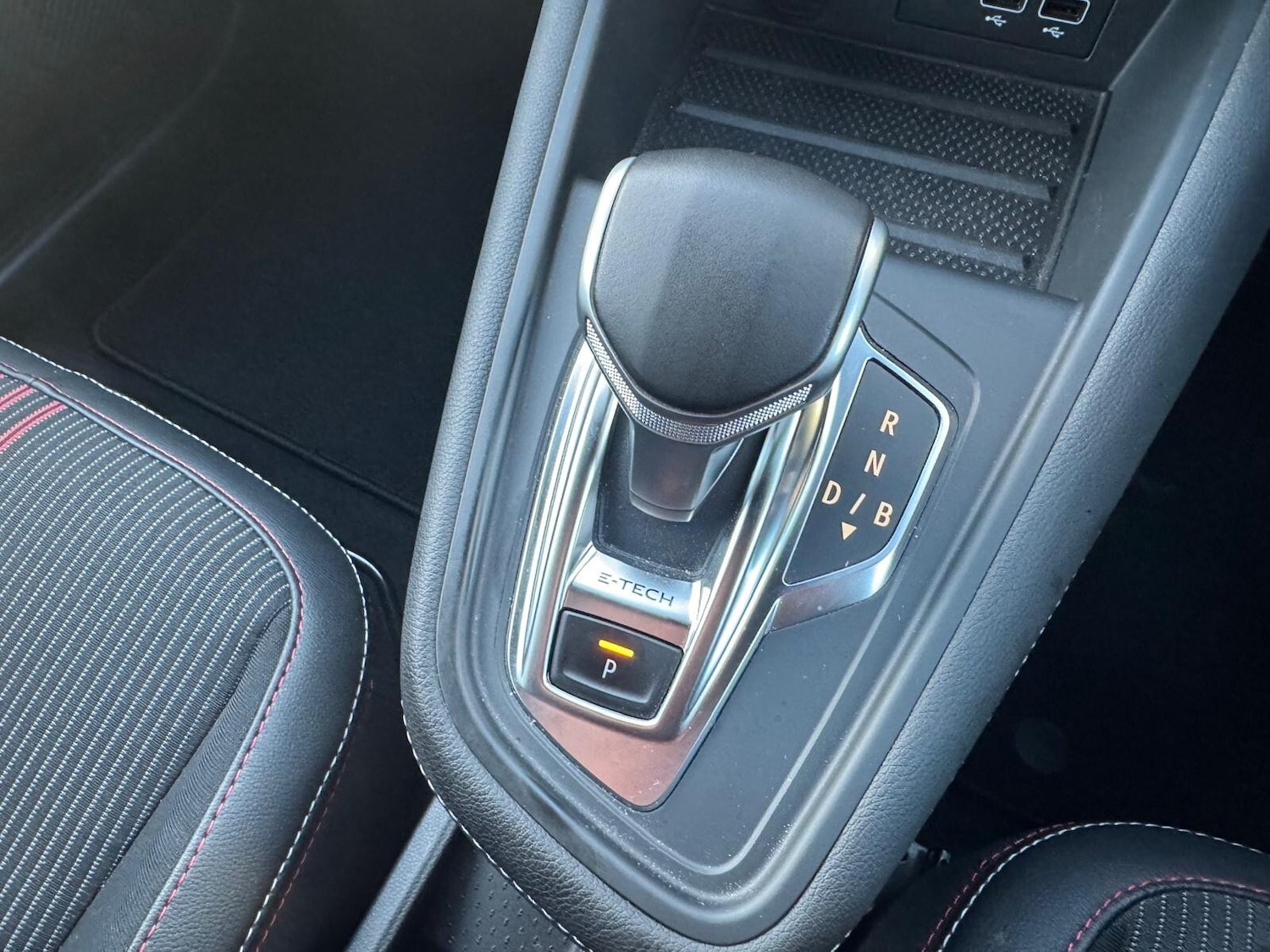 Used Renault Captur 2022 for sale - 77013089: Photo 40