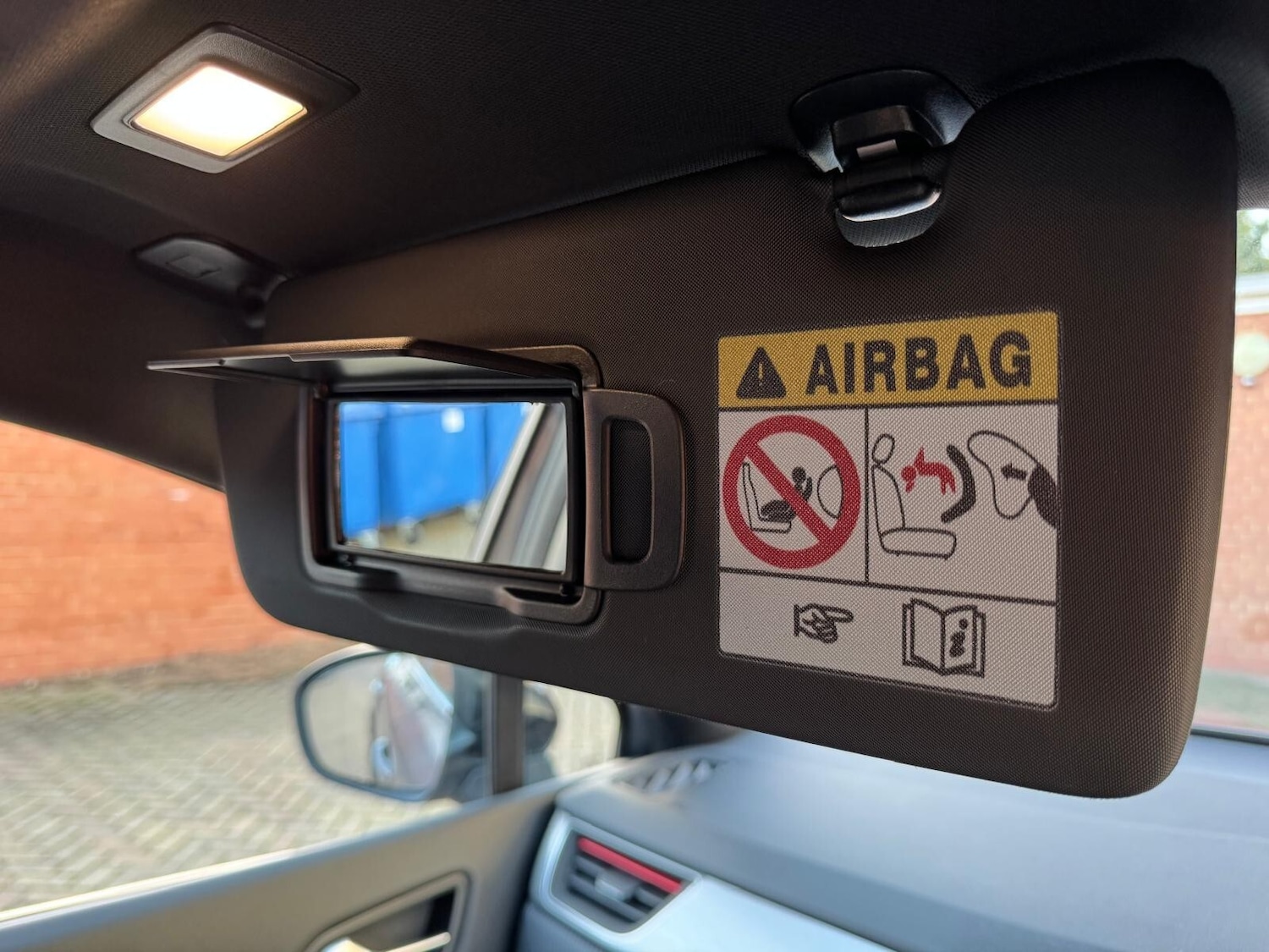 Used Renault Captur 2022 for sale - 77013089: Photo 42