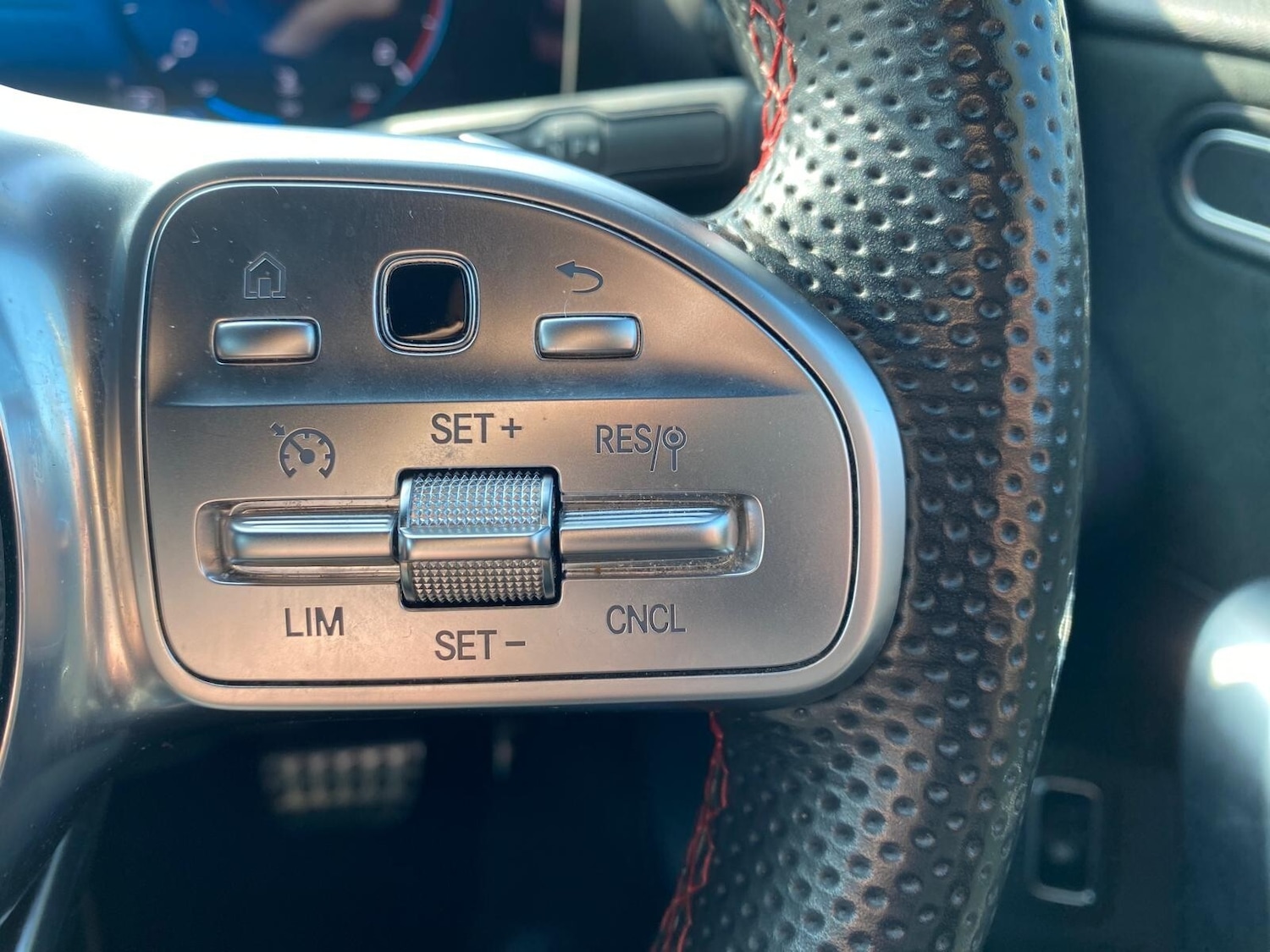 Used Mercedes-Benz A-Class 2019 for sale - 77803788: Photo 32