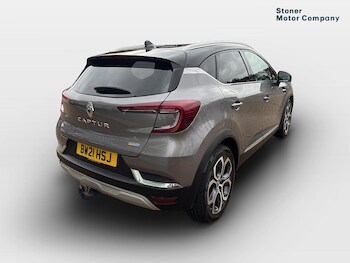 Used Renault Captur 2021 for sale - 76840645: Photo