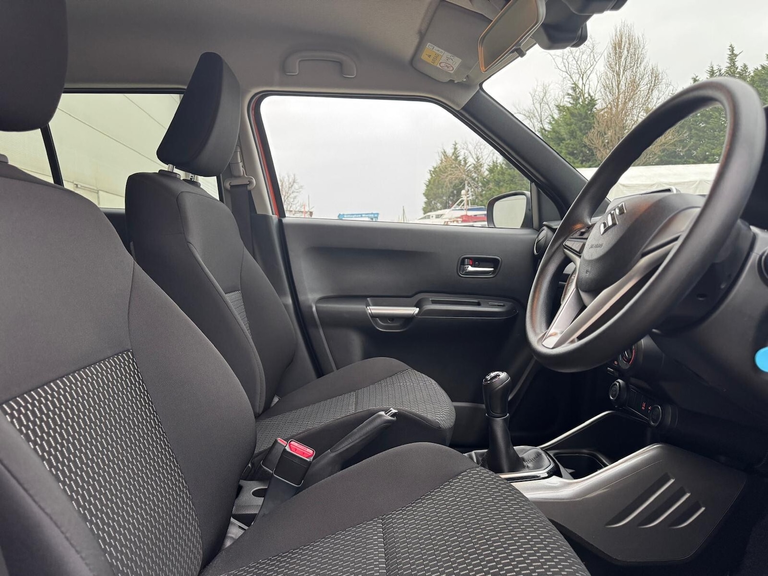 Used Suzuki Ignis 2024 for sale - 76894830: Photo 20