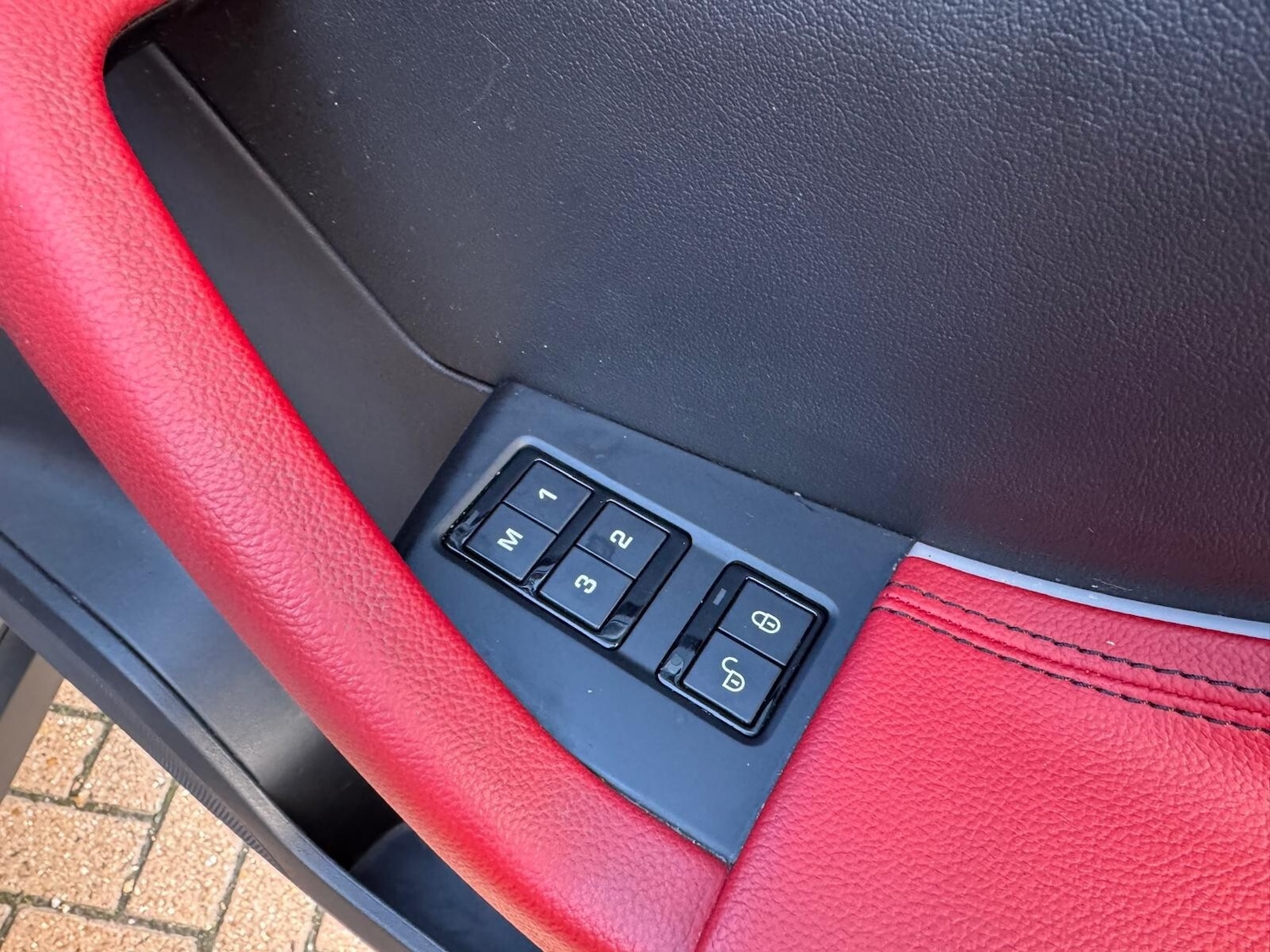 Used Jaguar F-Pace 2017 for sale - 76872610: Photo 24