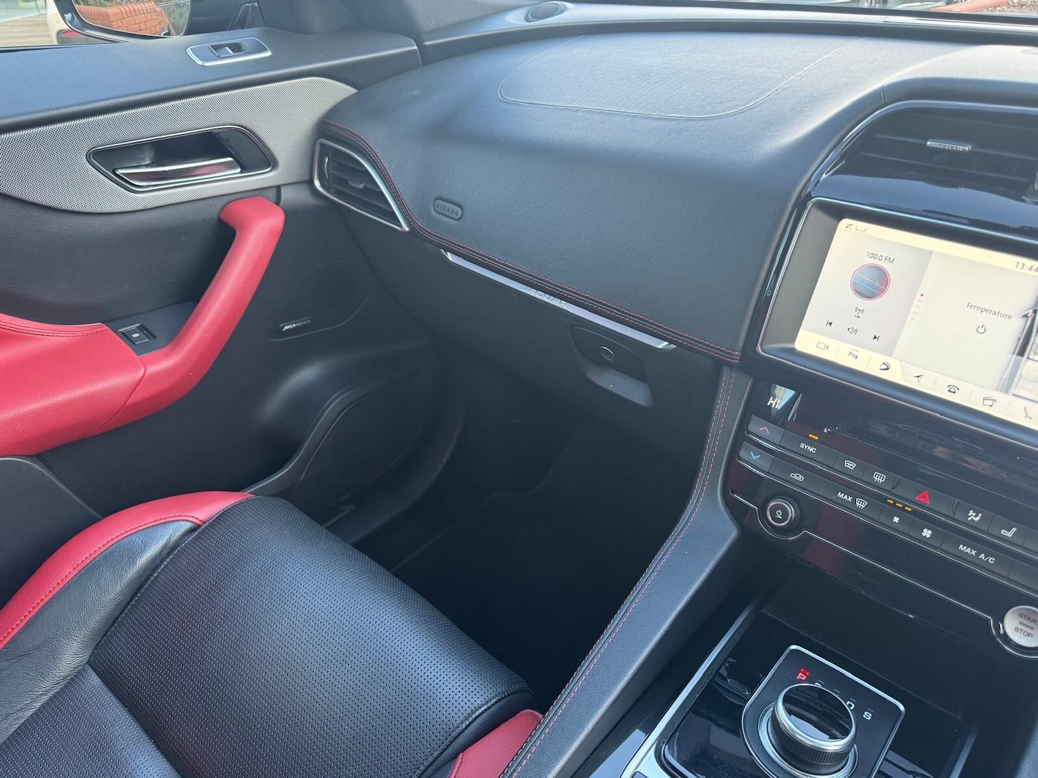 Used Jaguar F-Pace 2017 for sale - 76872610: Photo 49