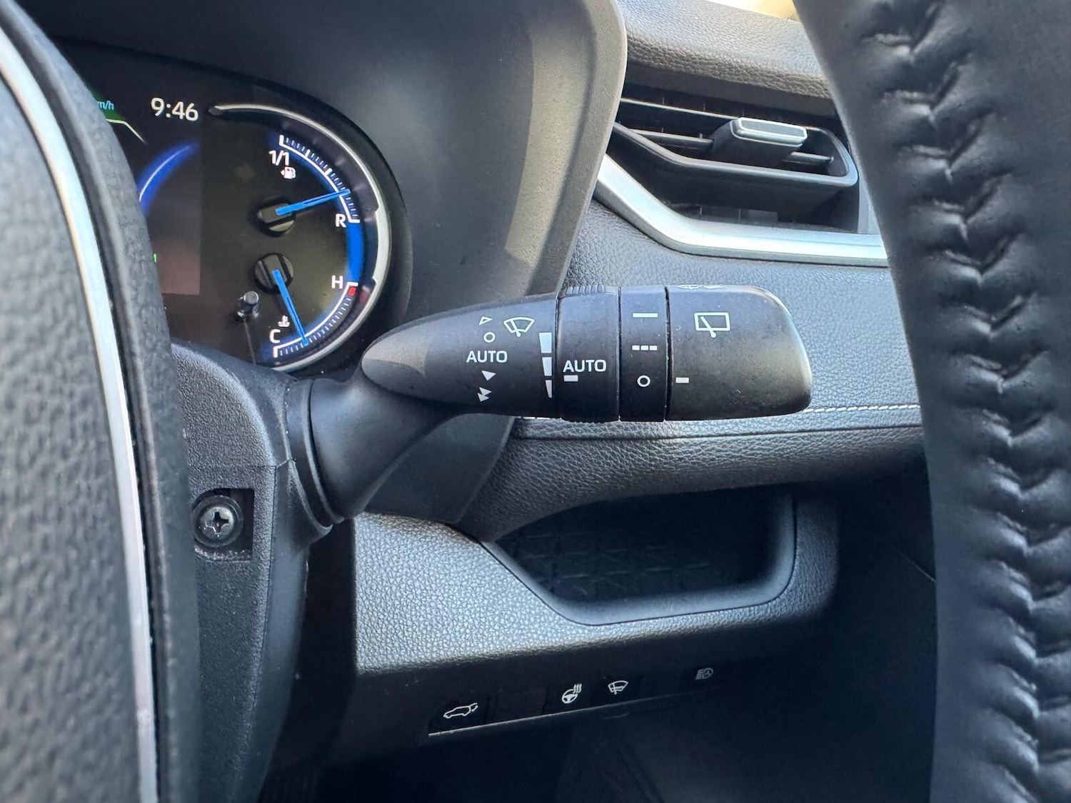 Used Toyota RAV4 2022 for sale - 76874581: Photo 41