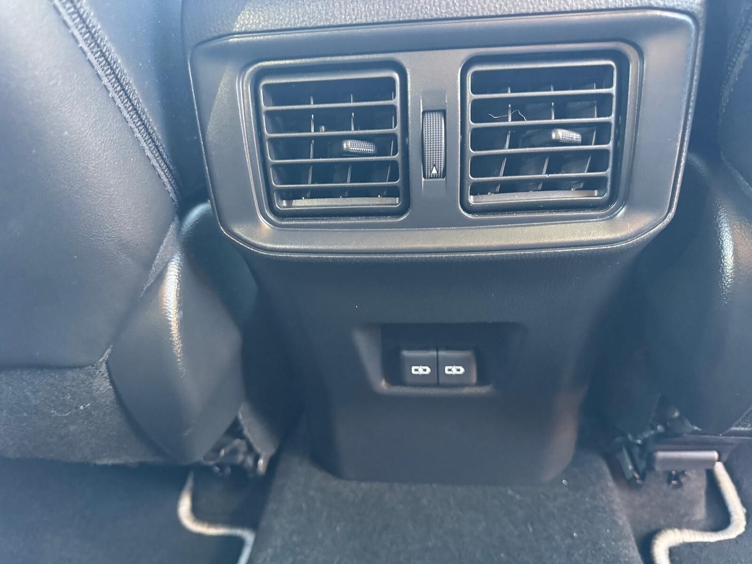 Used Toyota RAV4 2022 for sale - 76874581: Photo 42