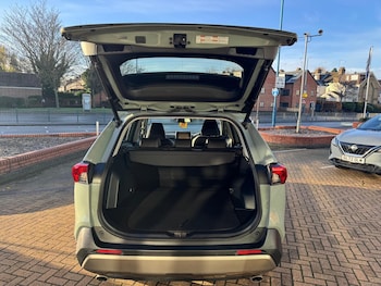 Used Toyota RAV4 2022 for sale - 76874581: Photo