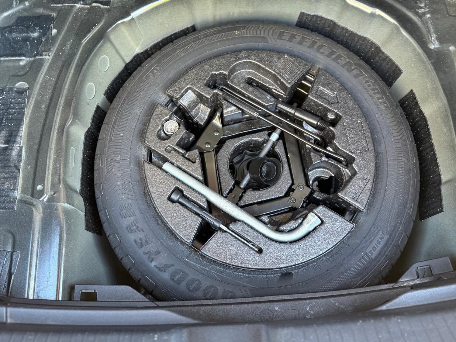 Used Volkswagen Polo 2023 for sale - 76840646: Photo 6