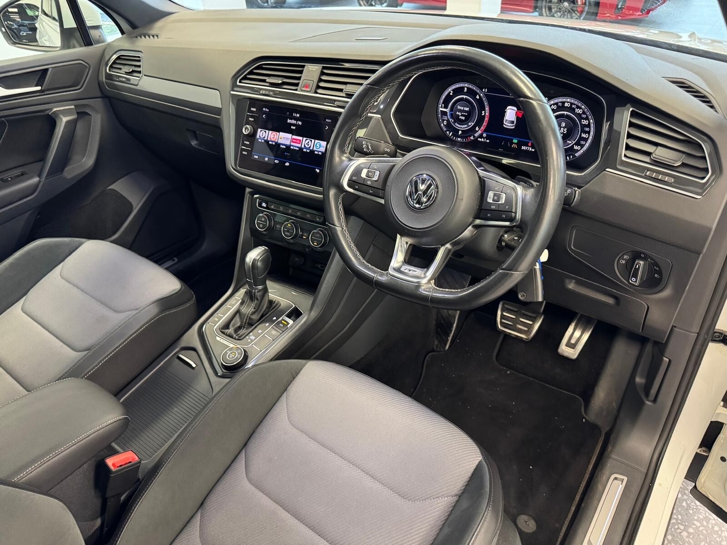 Used Volkswagen Tiguan 2018 for sale - 77461776: Photo 19