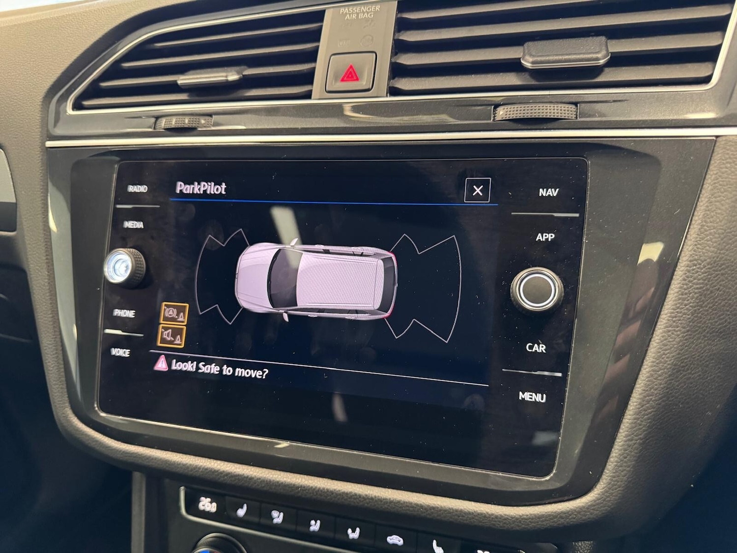 Used Volkswagen Tiguan 2018 for sale - 77461776: Photo 40