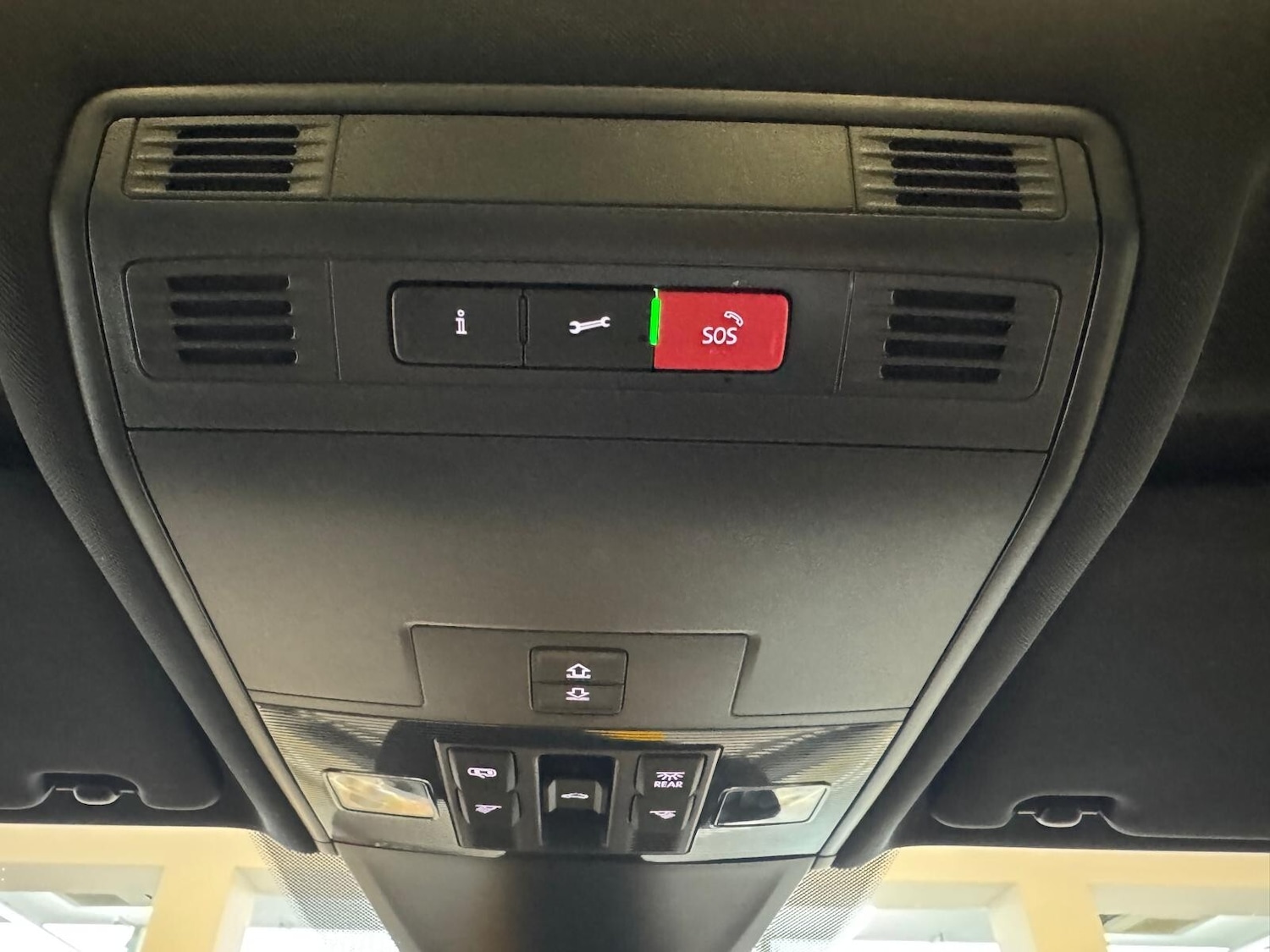 Used Volkswagen Tiguan 2018 for sale - 77461776: Photo 46