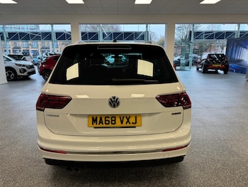 Used Volkswagen Tiguan 2018 for sale - 77461776: Photo