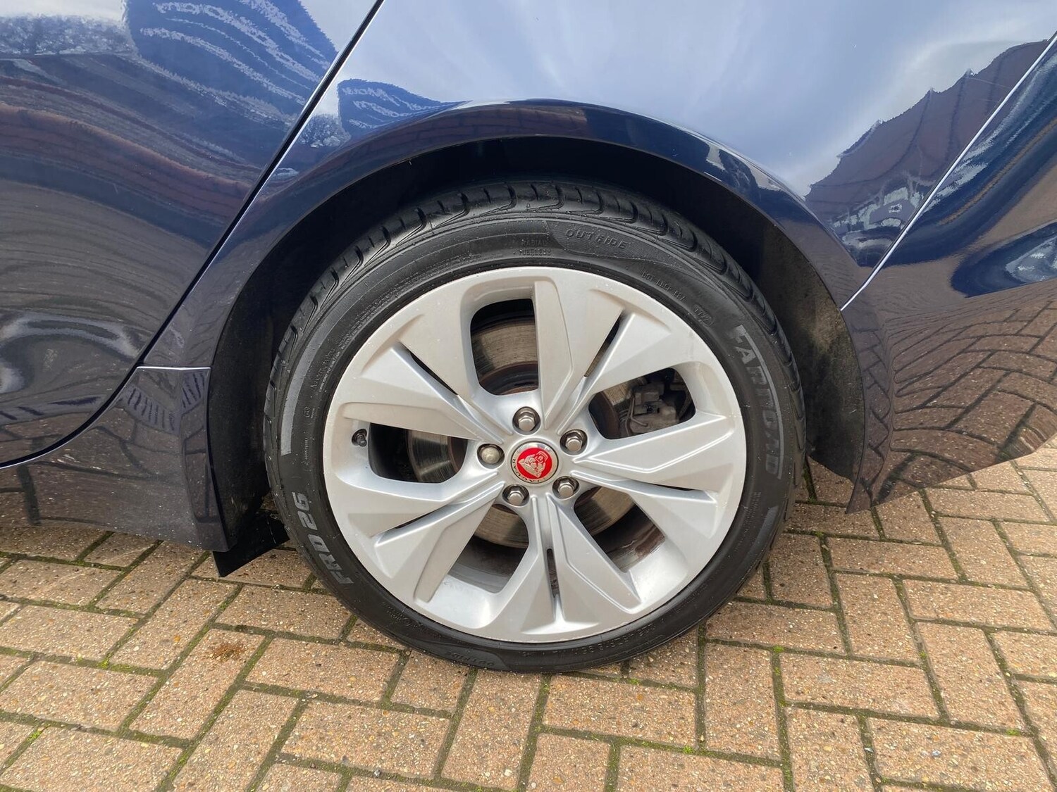 Used Jaguar XE 2019 for sale - 77826485: Photo 16