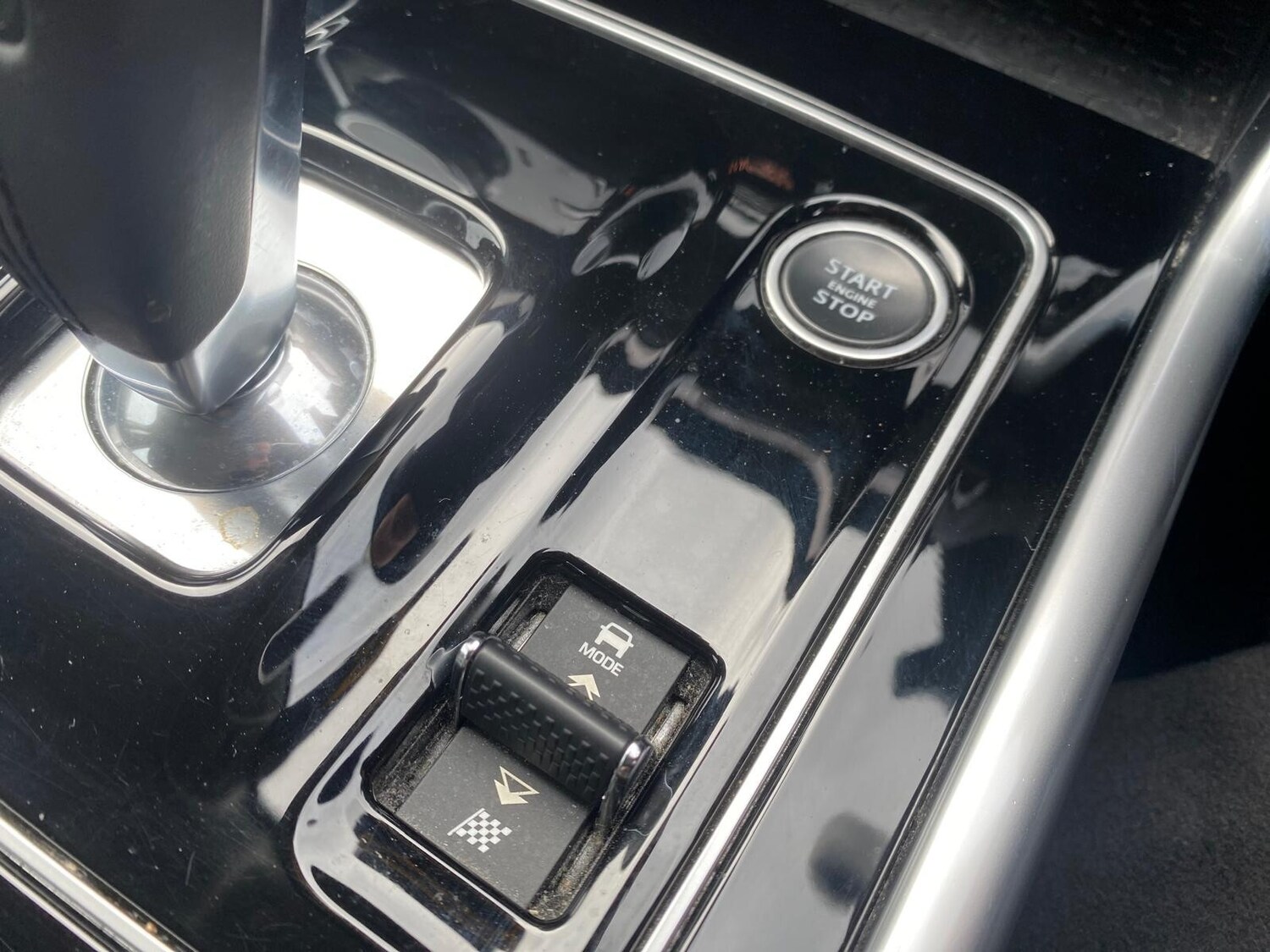 Used Jaguar XE 2019 for sale - 77826485: Photo 40