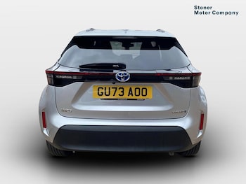 Used Toyota Yaris Cross 2023 for sale - 77877506: Photo