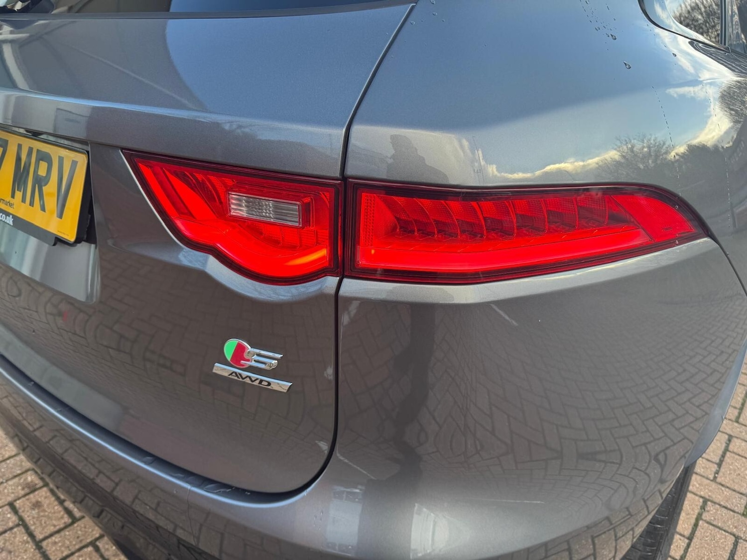 Used Jaguar F-Pace 2017 for sale - 76840653: Photo 15