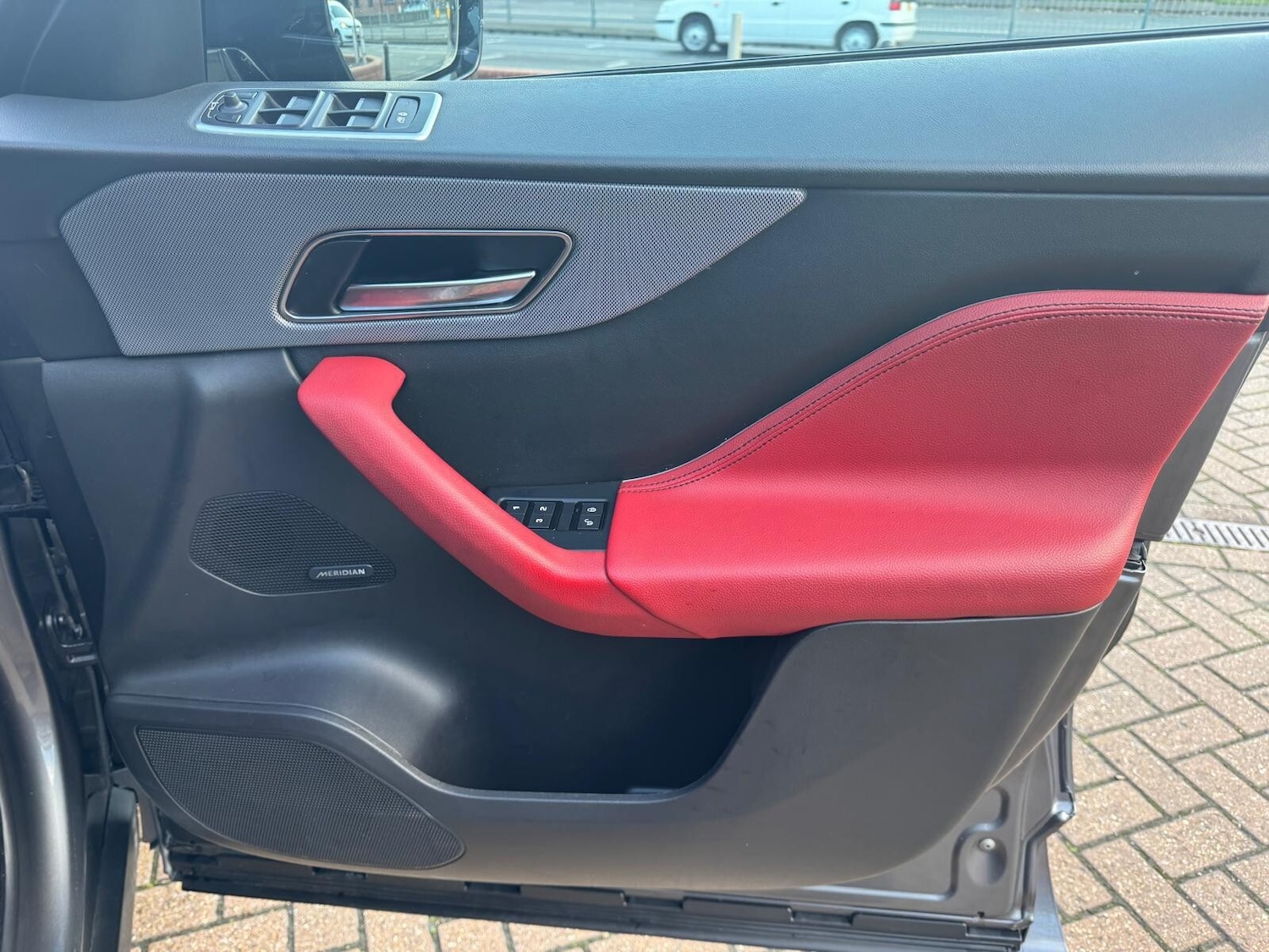 Used Jaguar F-Pace 2017 for sale - 76840653: Photo 25