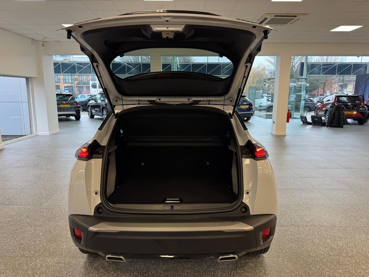 Used Peugeot 2008 2025 for sale - 77461777: Photo 5