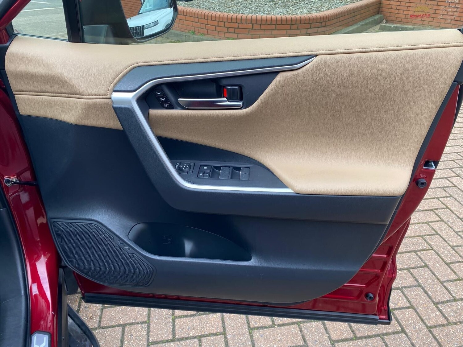 Used Toyota RAV4 2023 for sale - 77897199: Photo 24