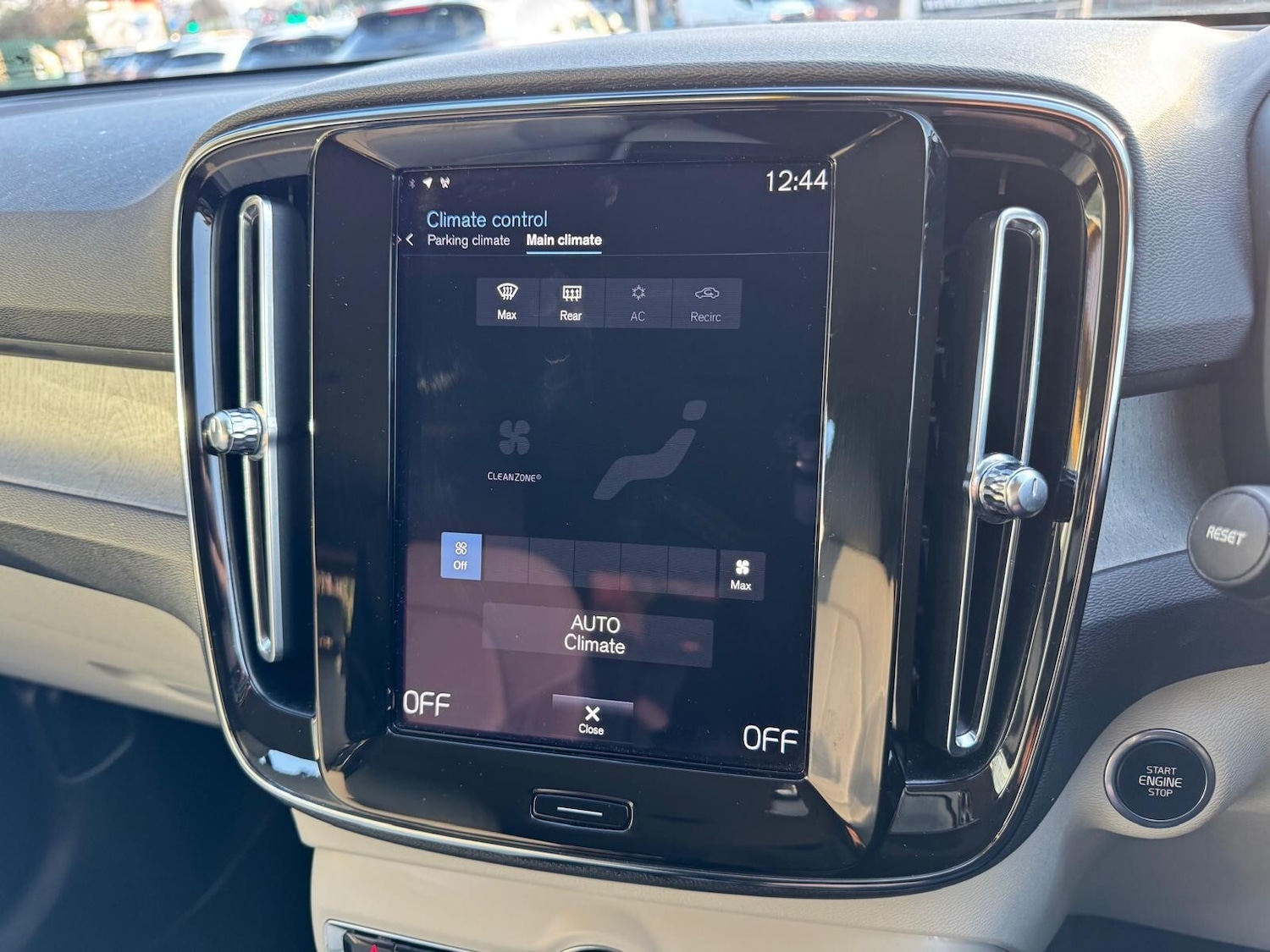 Used Volvo XC40 2020 for sale - 77300402: Photo 37