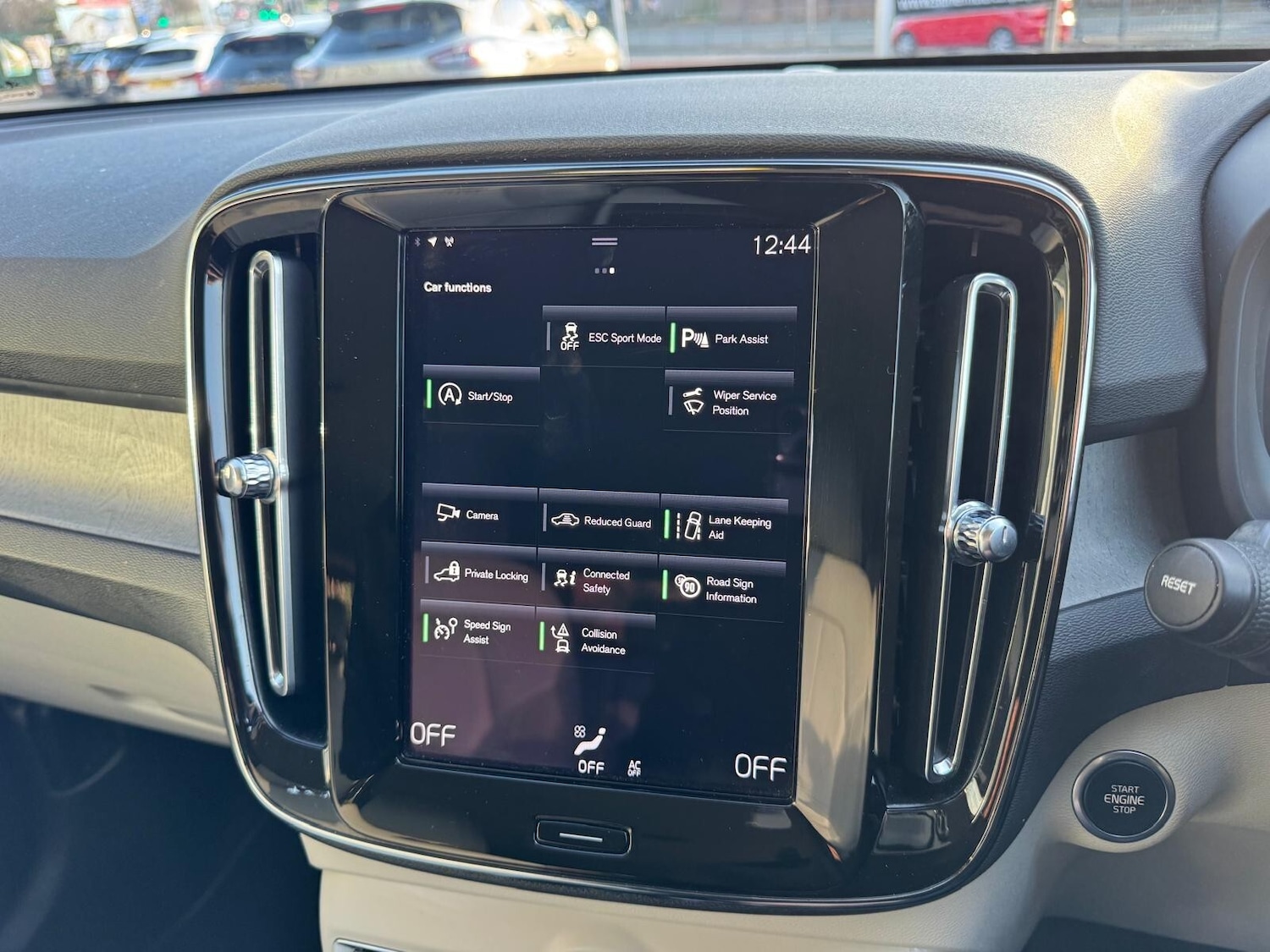 Used Volvo XC40 2020 for sale - 77300402: Photo 38