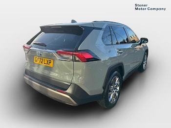 Used Toyota RAV4 2022 for sale - 76840656: Photo