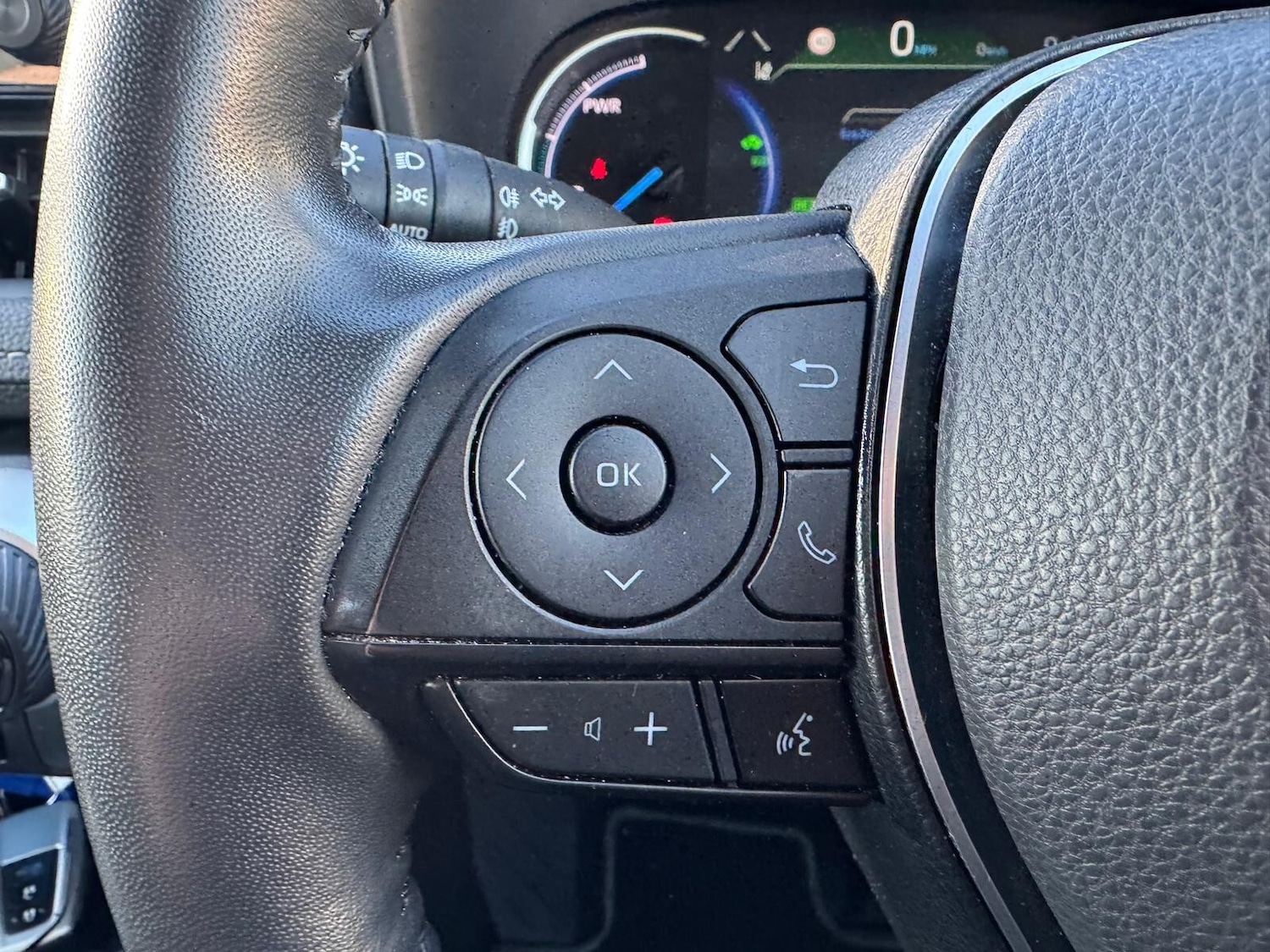 Used Toyota RAV4 2022 for sale - 76840656: Photo 37