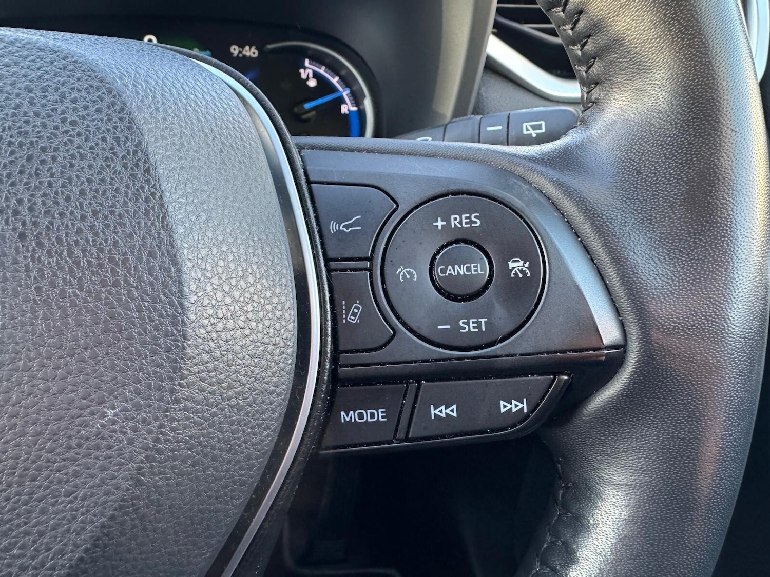 Used Toyota RAV4 2022 for sale - 76840656: Photo 39