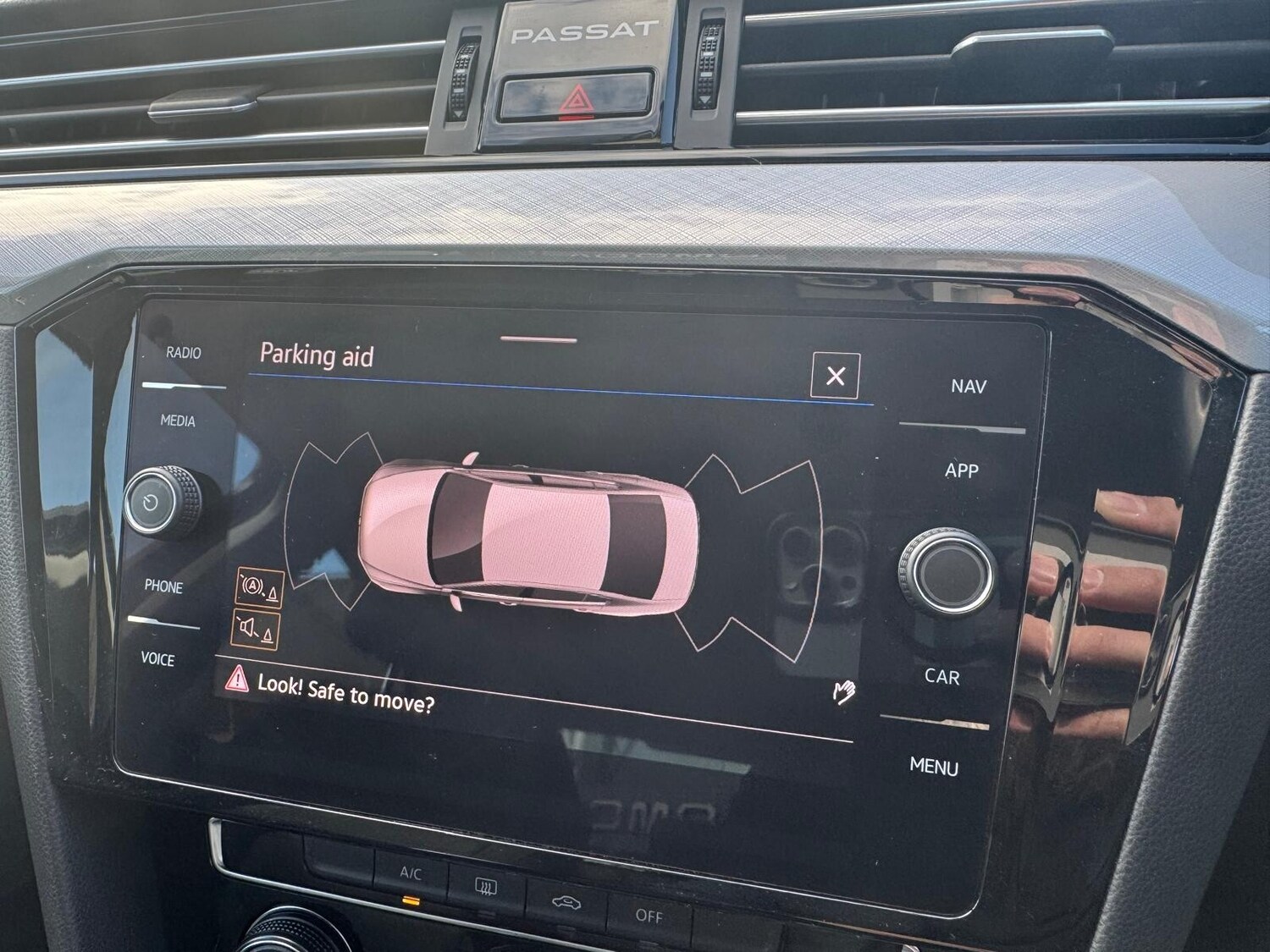 Used Volkswagen Passat 2020 for sale - 77367004: Photo 36