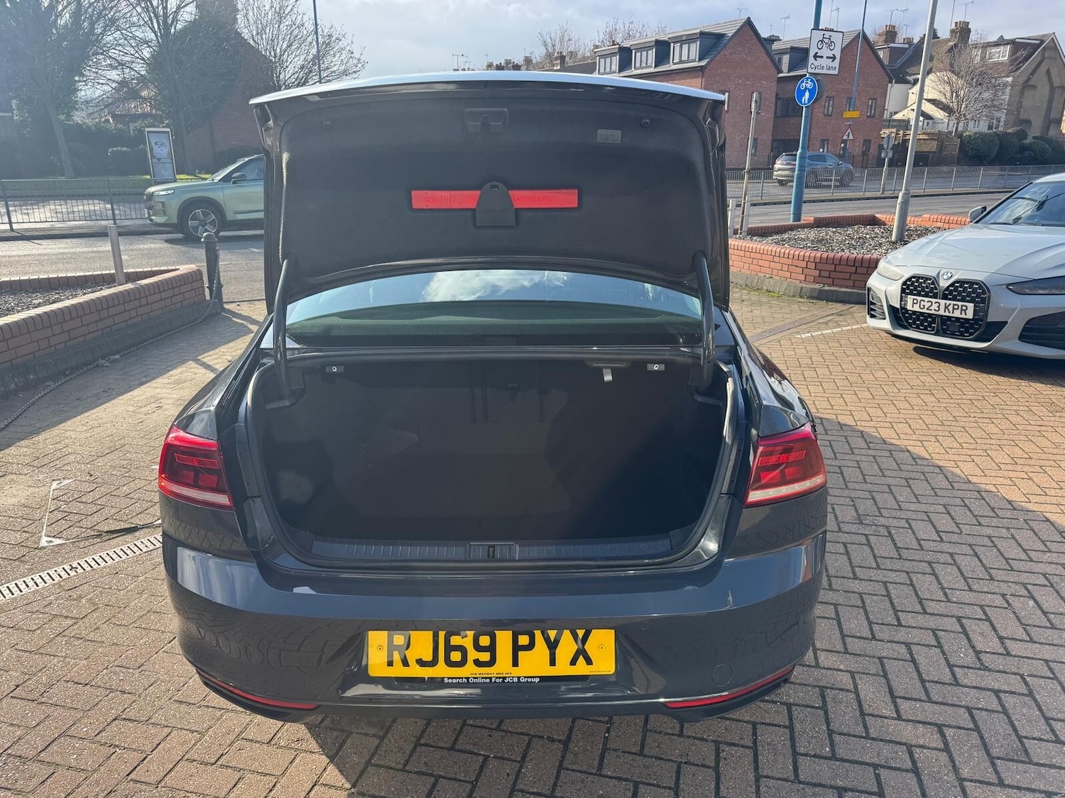 Used Volkswagen Passat 2020 for sale - 77367004: Photo 5