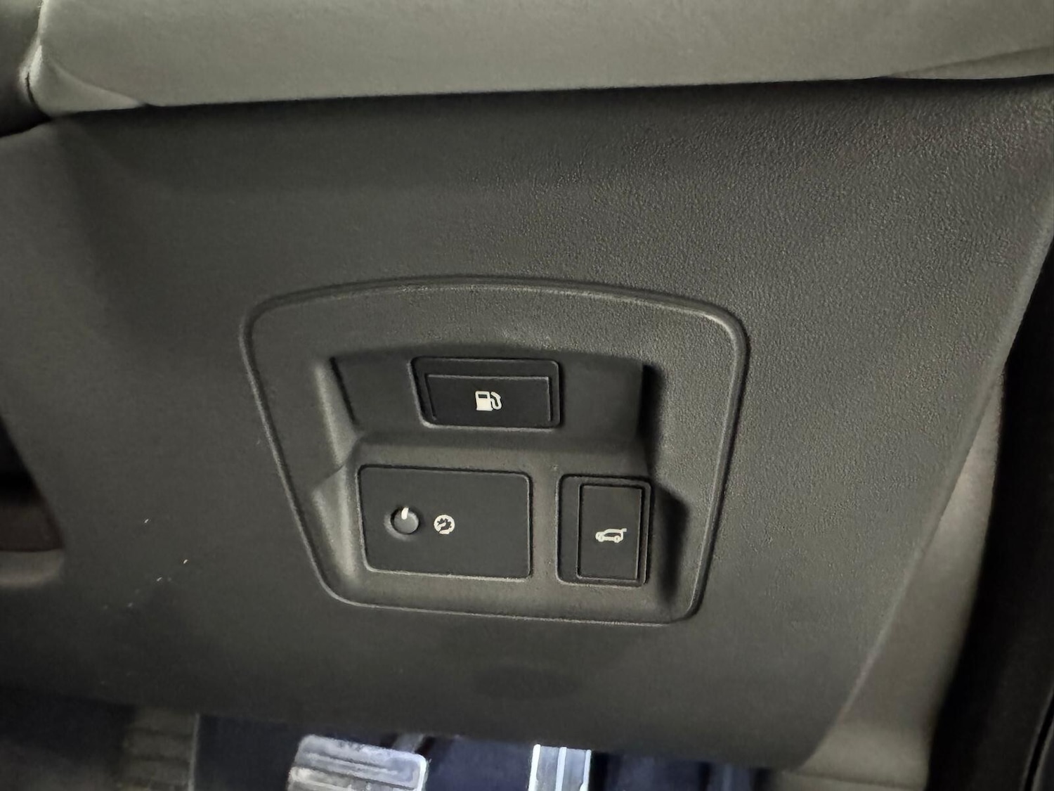 Used Land Rover Range Rover Velar 2024 for sale - 77339395: Photo 21