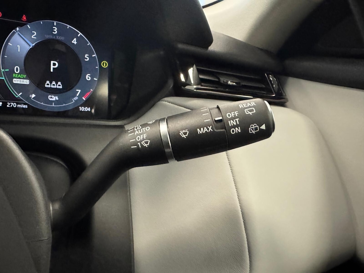 Used Land Rover Range Rover Velar 2024 for sale - 77339395: Photo 35