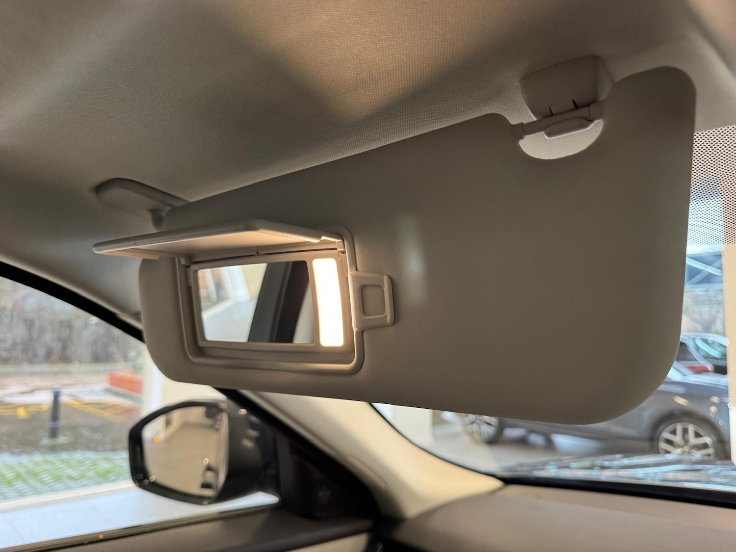 Used Land Rover Range Rover Velar 2024 for sale - 77339395: Photo 45