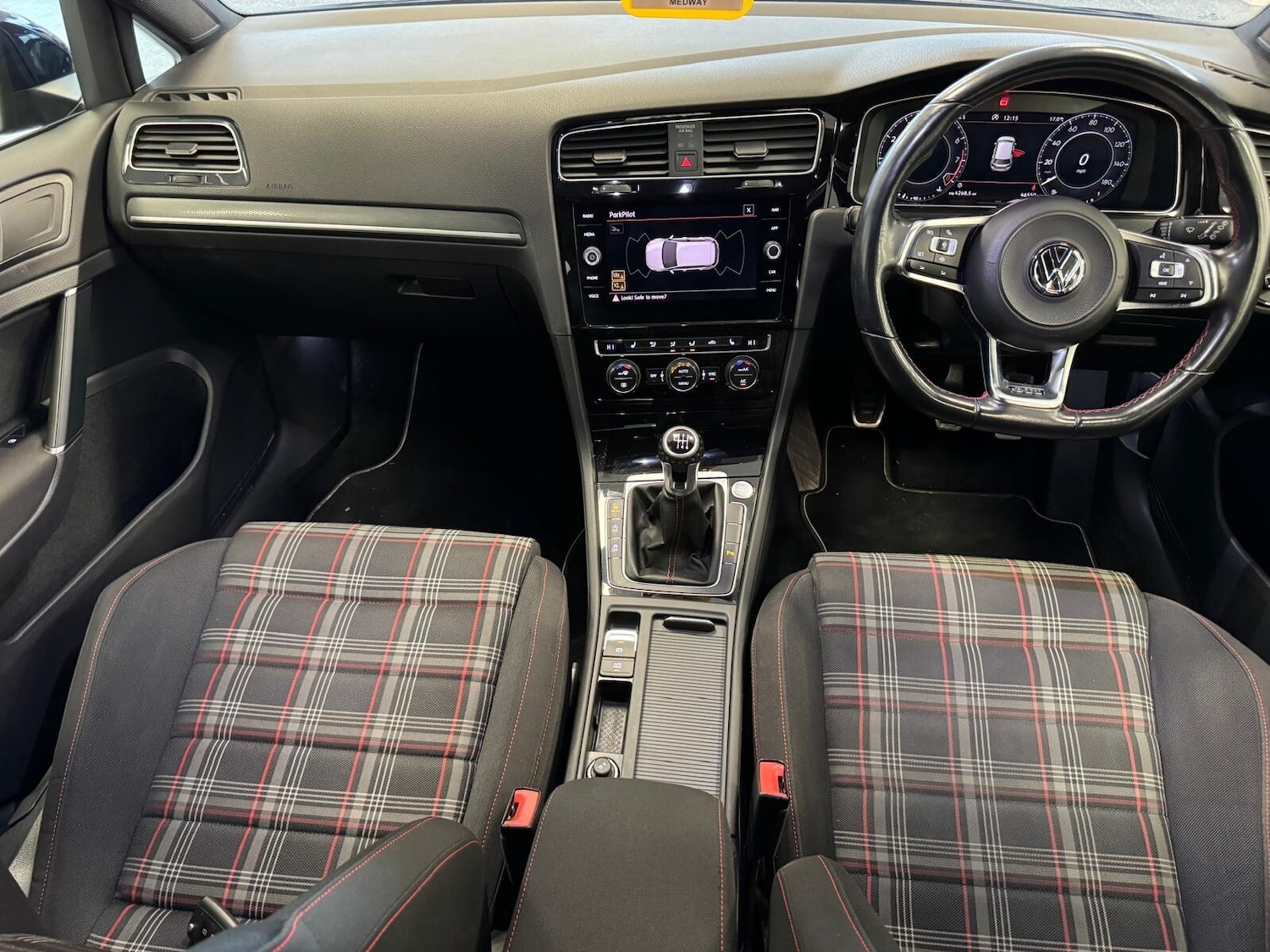 Used Volkswagen Golf 2019 for sale - 77193654: Photo 25