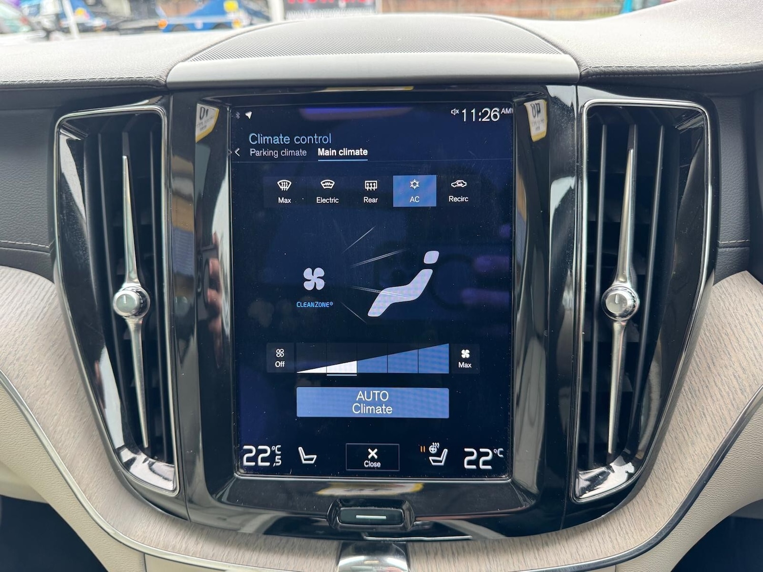 Used Volvo XC60 2017 for sale - 76840659: Photo 39