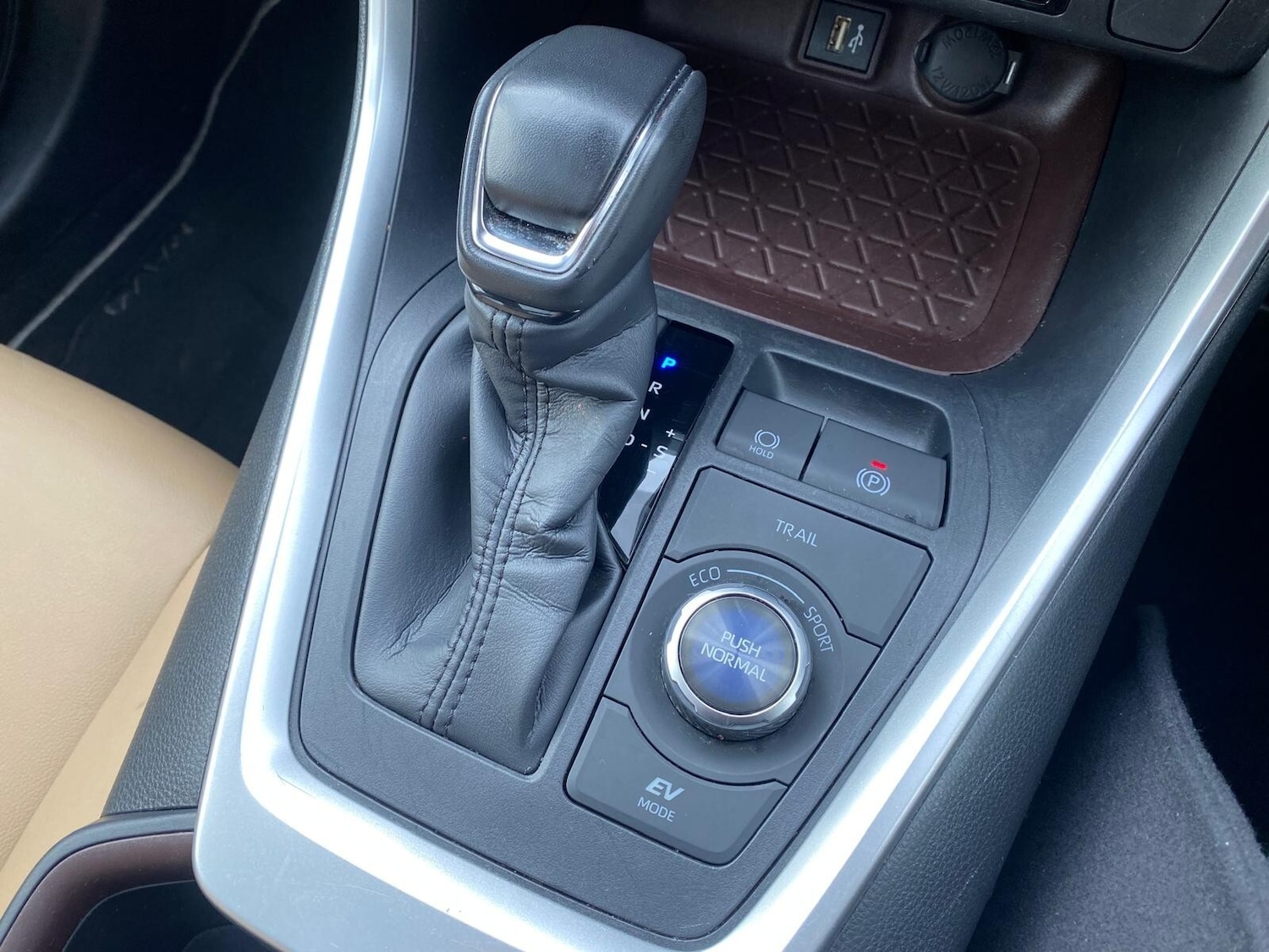 Used Toyota RAV4 2023 for sale - 77732408: Photo 41