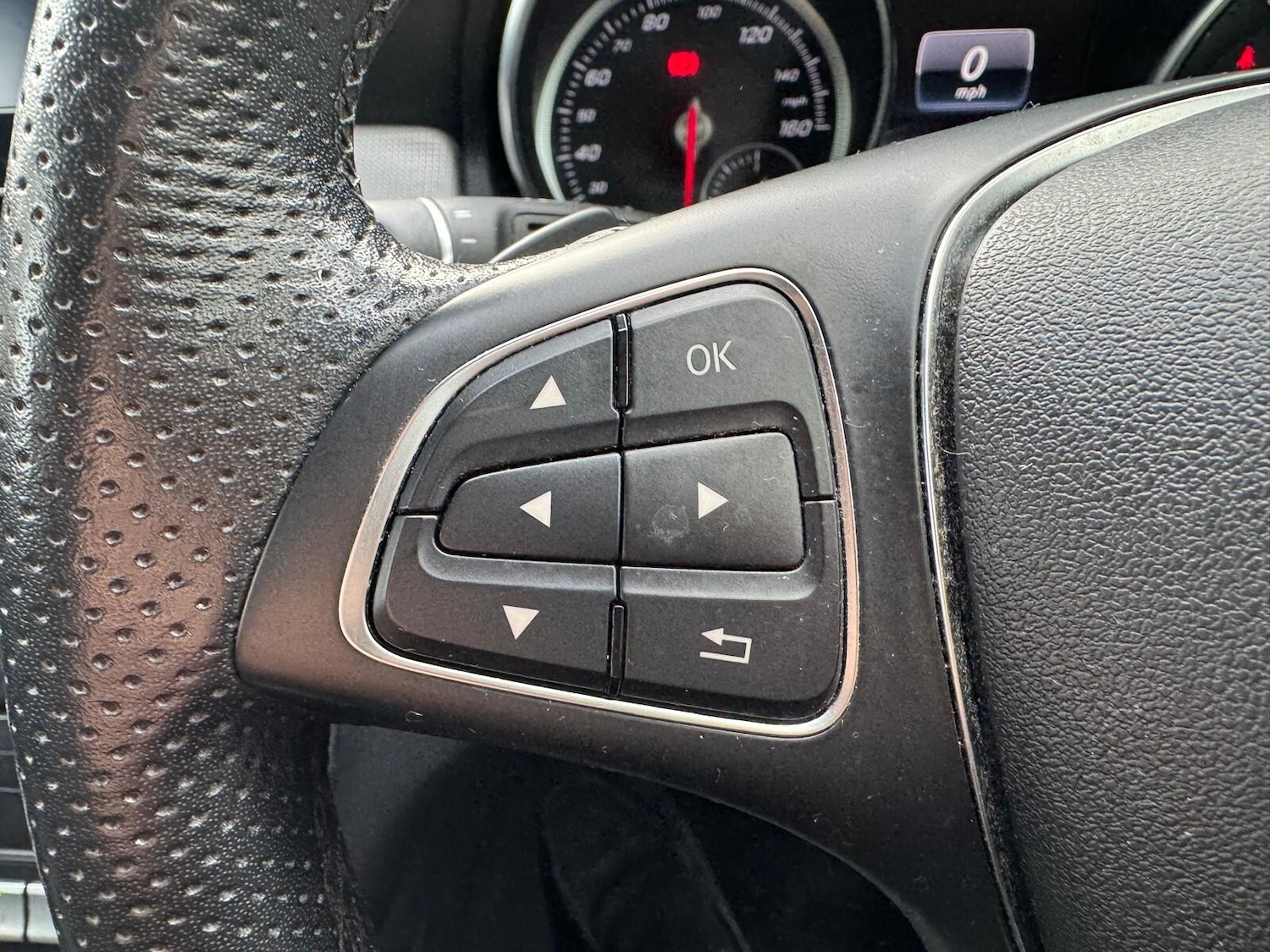 Used Mercedes-Benz GLA 2019 for sale - 77512575: Photo 29