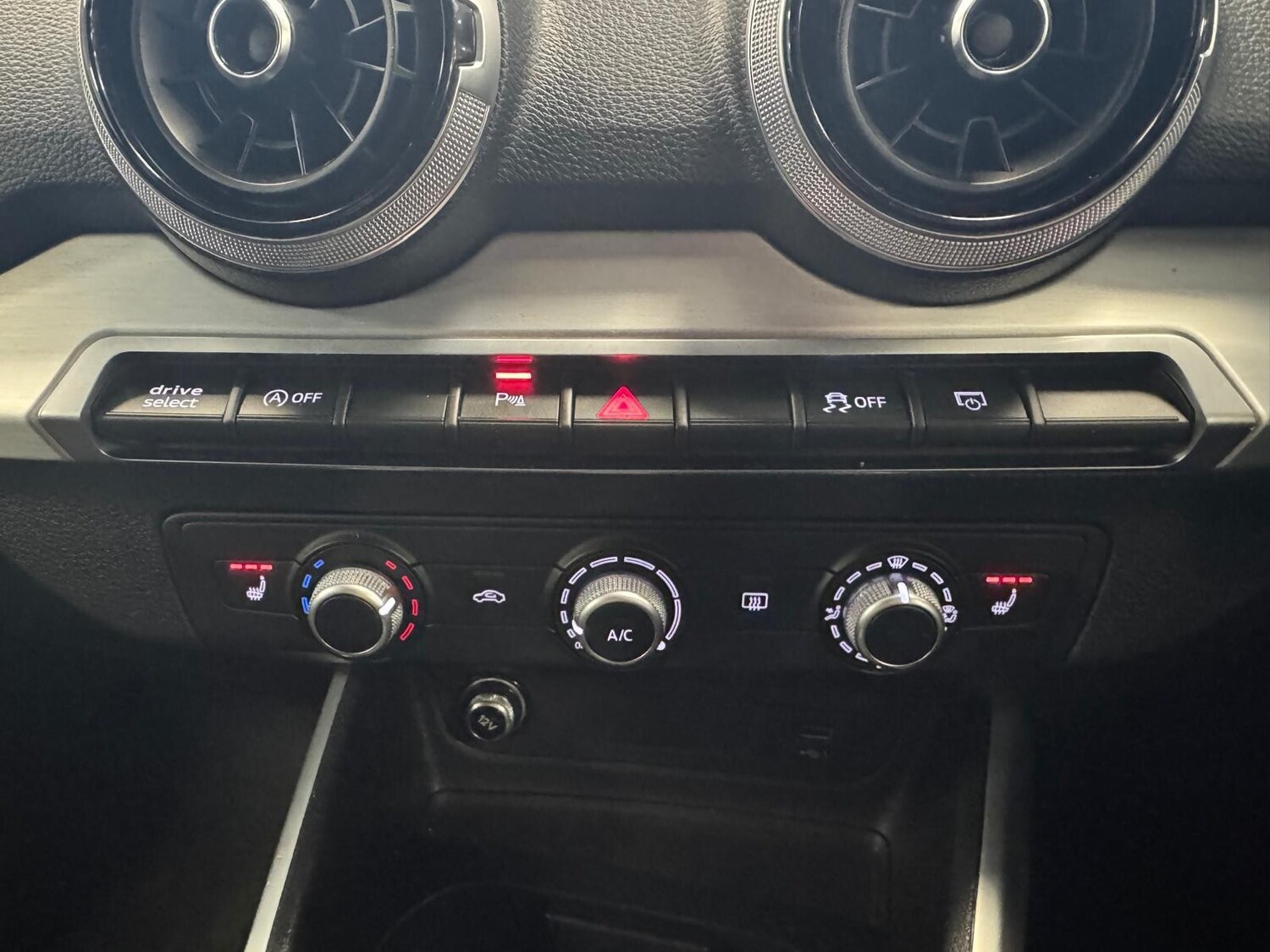 Used Audi Q2 2022 for sale - 77457816: Photo 40