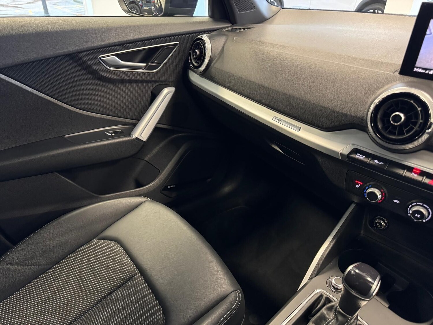 Used Audi Q2 2022 for sale - 77457816: Photo 45