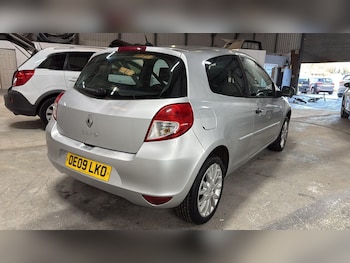 Used Renault Clio 2009 for sale - 77312490: Photo